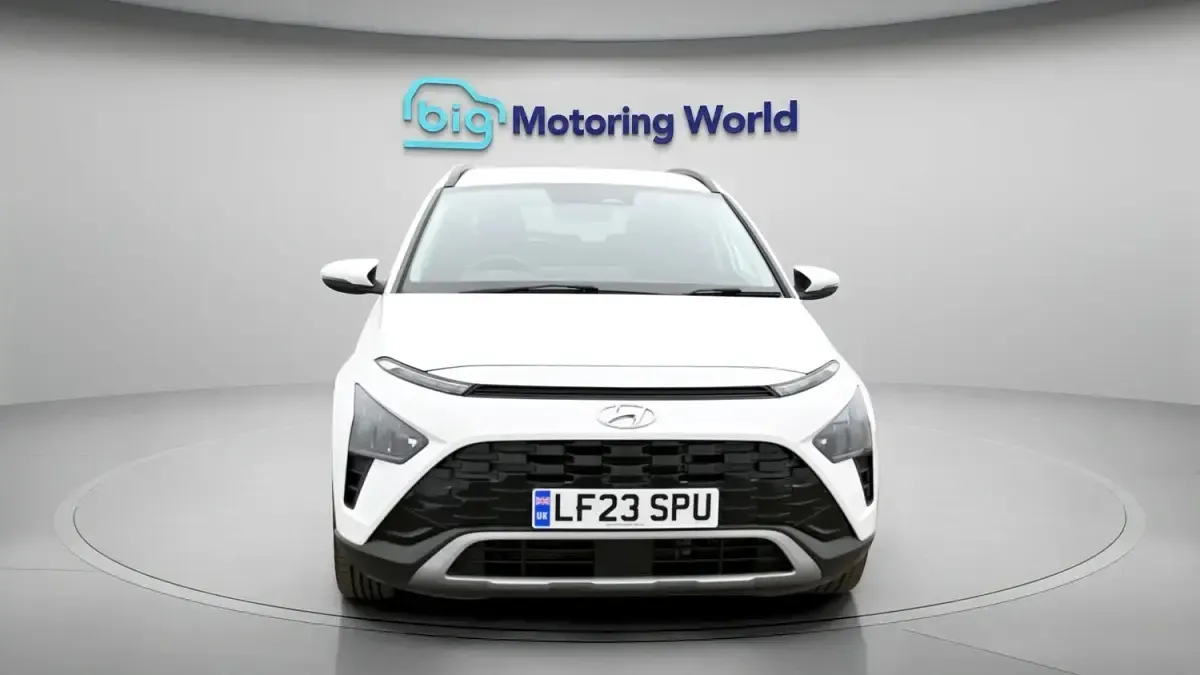 Used Hyundai Bayon Premium 101 HP (74 kW) 2023 White SUV
