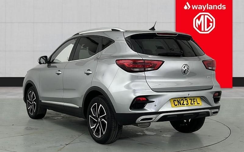 Used MG ZS Exclusive 111 HP (81 kW) 2023 Silver SUV
