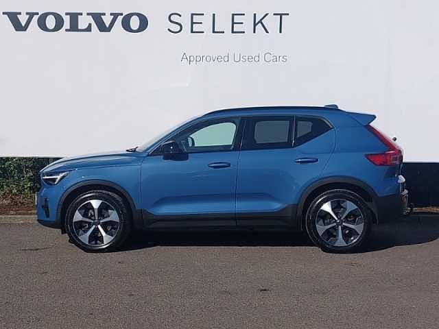 Used Volvo XC40 Ultimate 194 HP (142 kW) 2023 Blue SUV