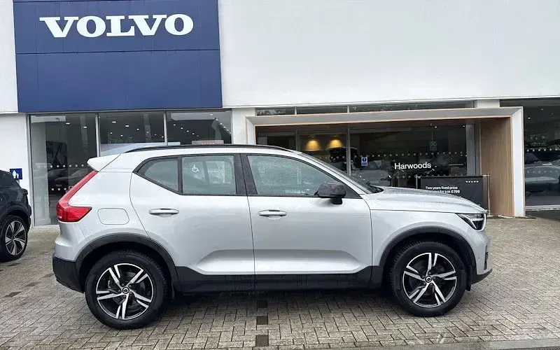 Used Volvo XC40 Plus 163 HP (119 kW) 2026 SUV