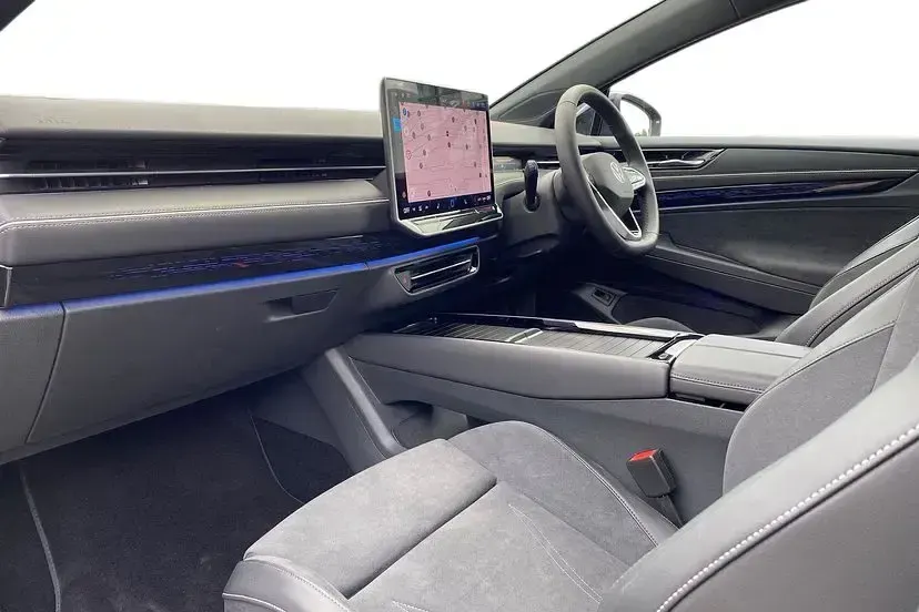 New VW ID.7 Pro 207 kW (282 HP) 2026 Grenadilla black Hatchback
