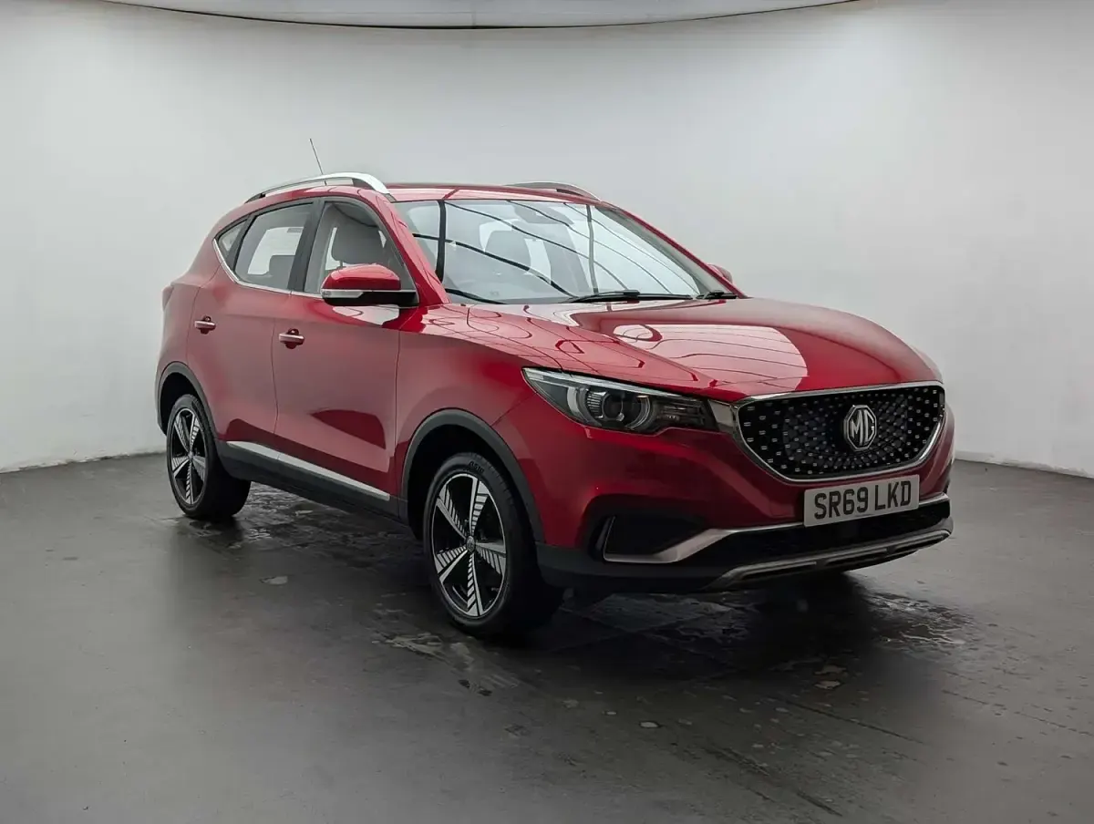 Used MG ZS Exclusive 105 kW (143 HP) 2019 Red SUV