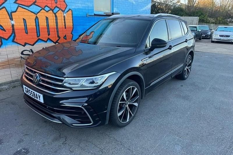 Used 2022 VW Tiguan Allspace R-line SUV | £21,995 (Fair price) - Image 1/1