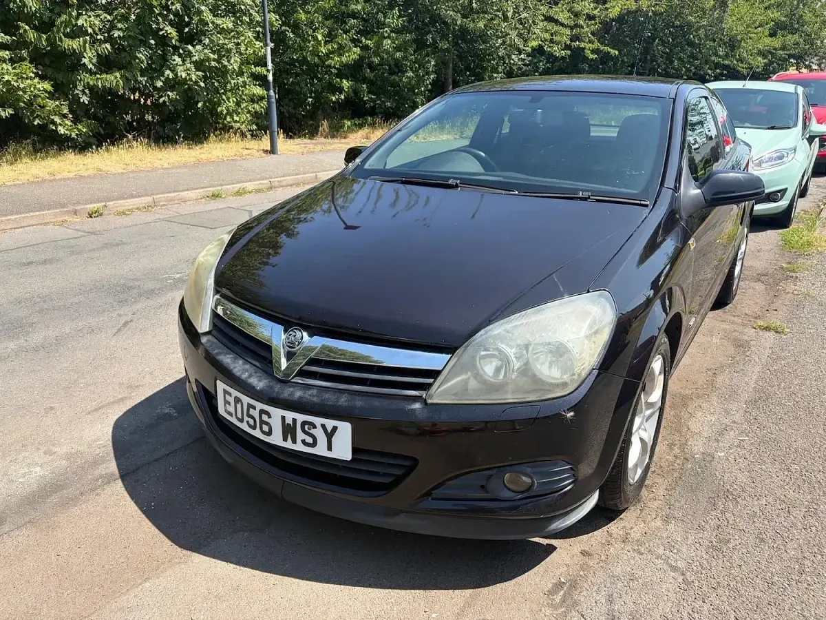 Used Vauxhall Astra Sport 103 HP (75 kW) 2006 Black Hatchback