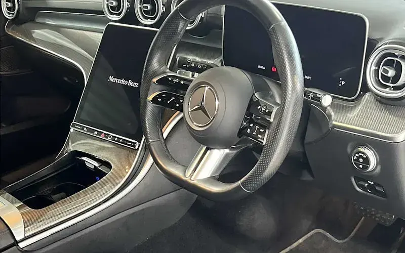 Used Mercedes C220 AMG line 200 HP (147 kW) 2024 Blue Estate
