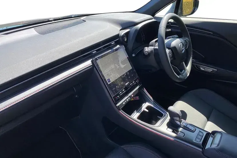 Used Lexus LBX 134 HP (98 kW) 2026 Black SUV