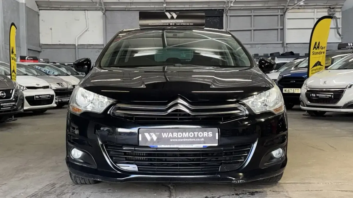 Usado Citroën C4 VTR Sport 115 HP (84 kW) 2013 Preto Citadino