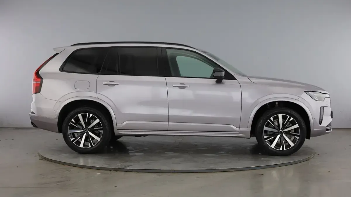 Used Volvo XC90 Plus 455 HP (334 kW) 2026 Silver SUV