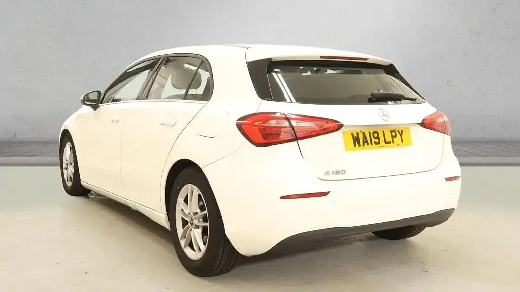 Used Mercedes A180 SE 2019 White Hatchback