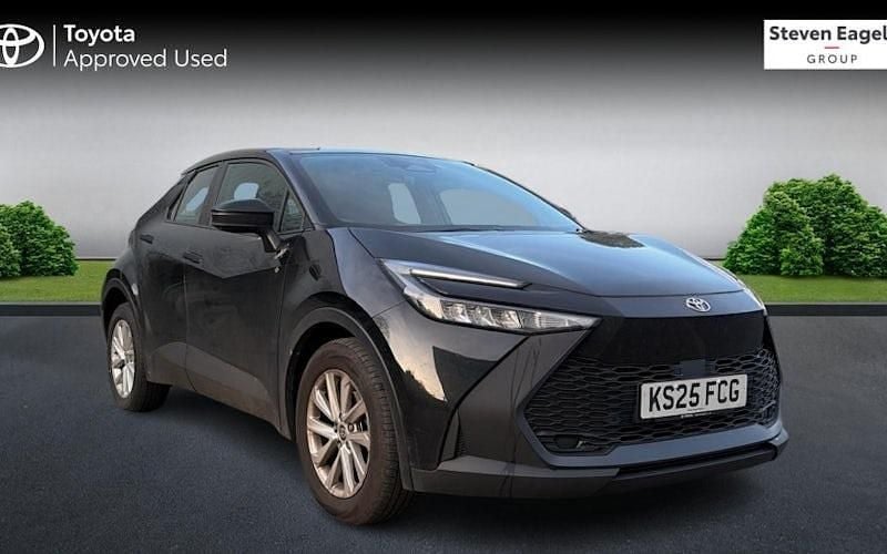 Używany Toyota C-HR 140 KM (102 kW) 2026 SUV