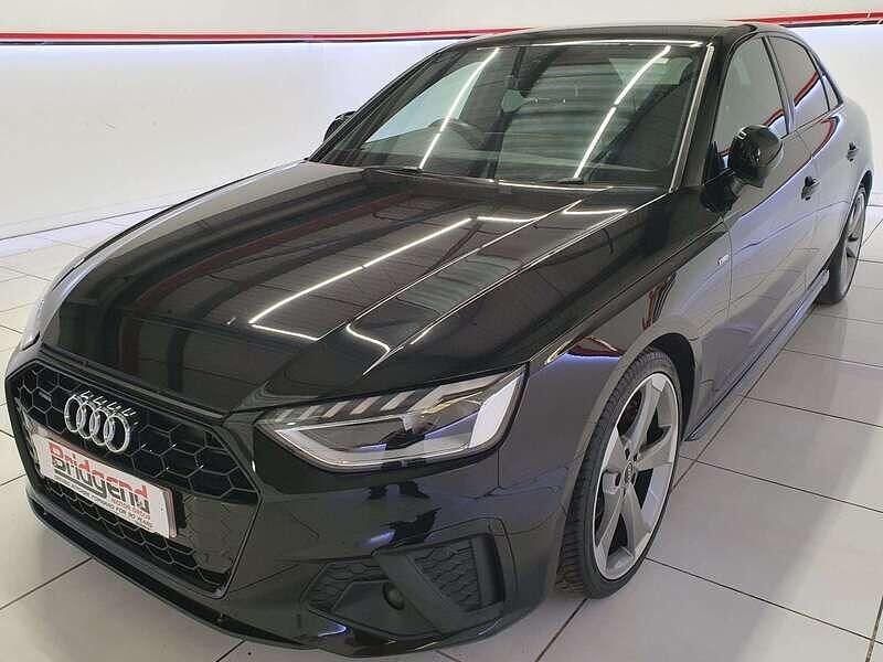 Begagnad Audi A4 Black Edition 2021 Svart Sedan