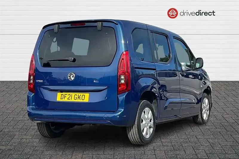 Used Vauxhall Combo 2021 Blue MPV