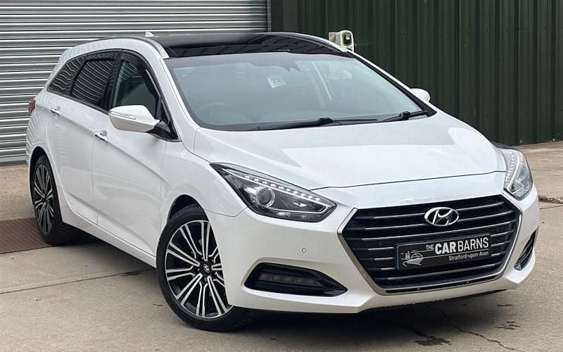 Used 2017 Hyundai i40 Premium Estate | £9,995 (Expensive) - Image 1/4