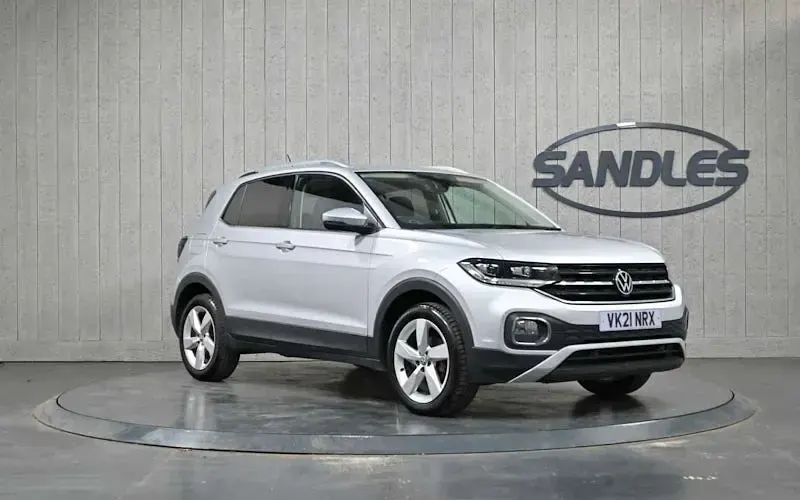 Used VW T-Cross SEL 110 HP (80 kW) 2021 SUV