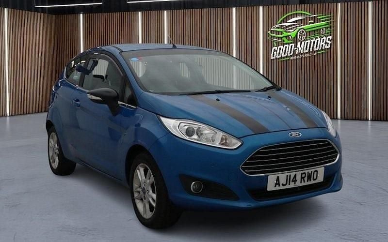 Used Ford Fiesta Zetec 105 HP (77 kW) 2015 Hatchback