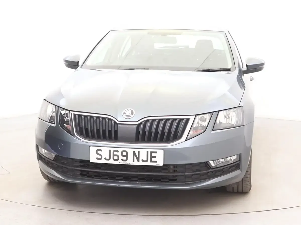 Used Skoda Octavia SE Drive 115 HP (84 kW) 2019 Grey Hatchback