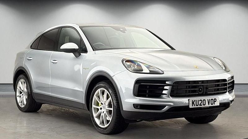 Usado Porsche Cayenne 462 HP (339 kW) 2020 Prateado SUV