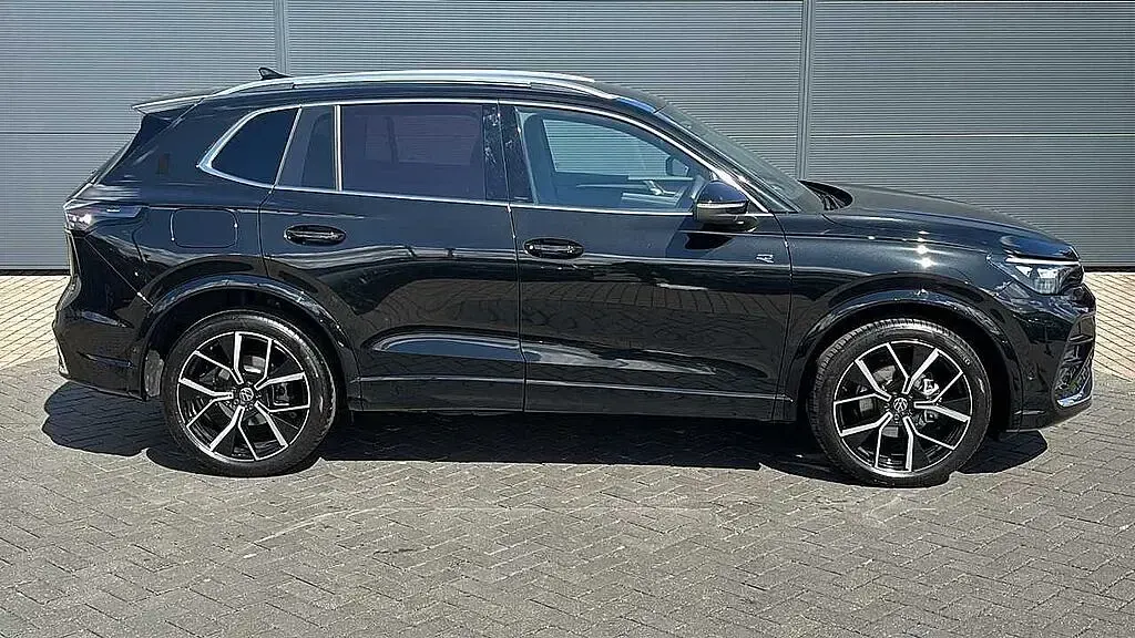 Used VW Tiguan 150 HP (110 kW) 2025 SUV