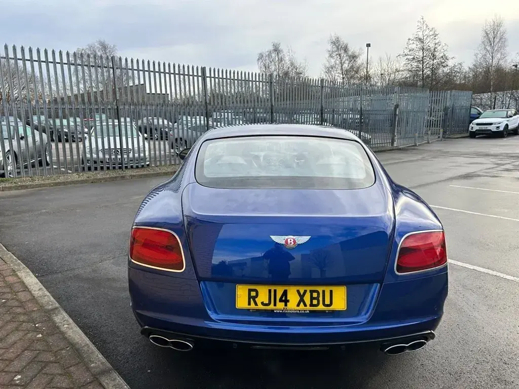 Used Bentley Continental 528 HP (388 kW) 2014 Blue Coupe
