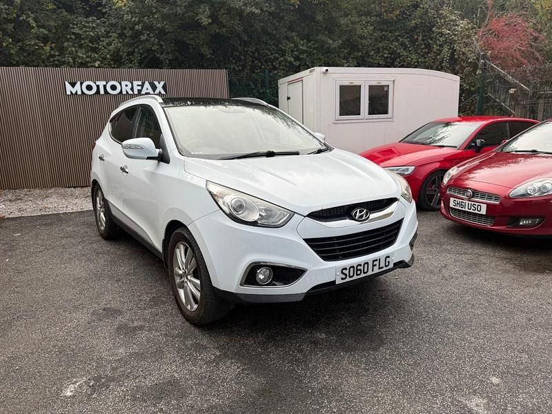 White Used 2010 Hyundai ix35 Premium SUV | £2,990 (Fair price) - Image 1/4