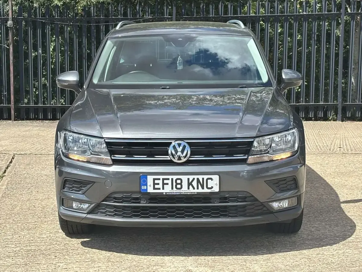 Used VW Tiguan SE 125 HP (91 kW) 2018 Grey SUV