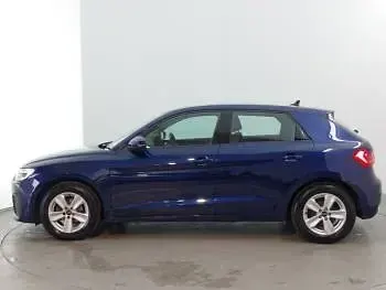 Used Audi A1 Design 95 HP (69 kW) 2023 Blue SUV