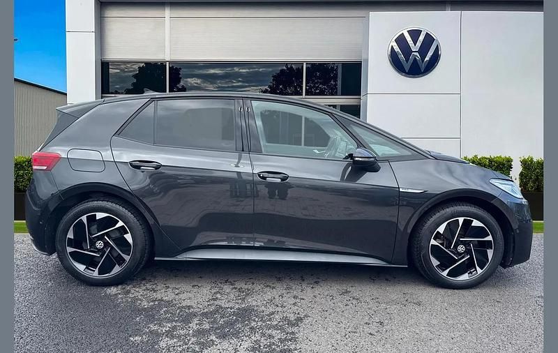 Used VW ID.3 Pro 106 kW (145 HP) 2023 Grey Hatchback