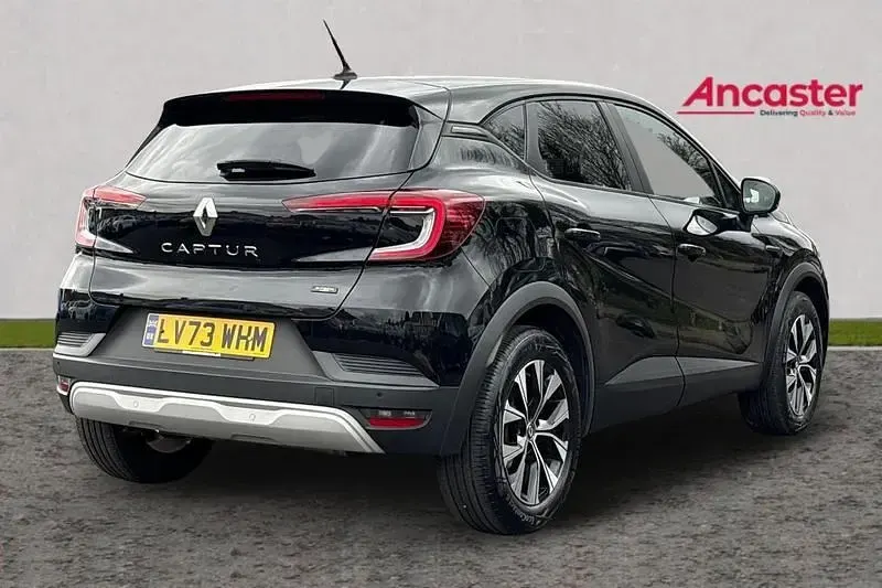 Second-hand Renault Captur Evolution 143 CP (105 kW) 2023 Negru SUV