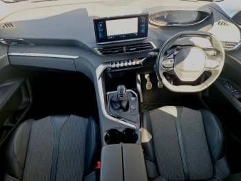 Image 3/4