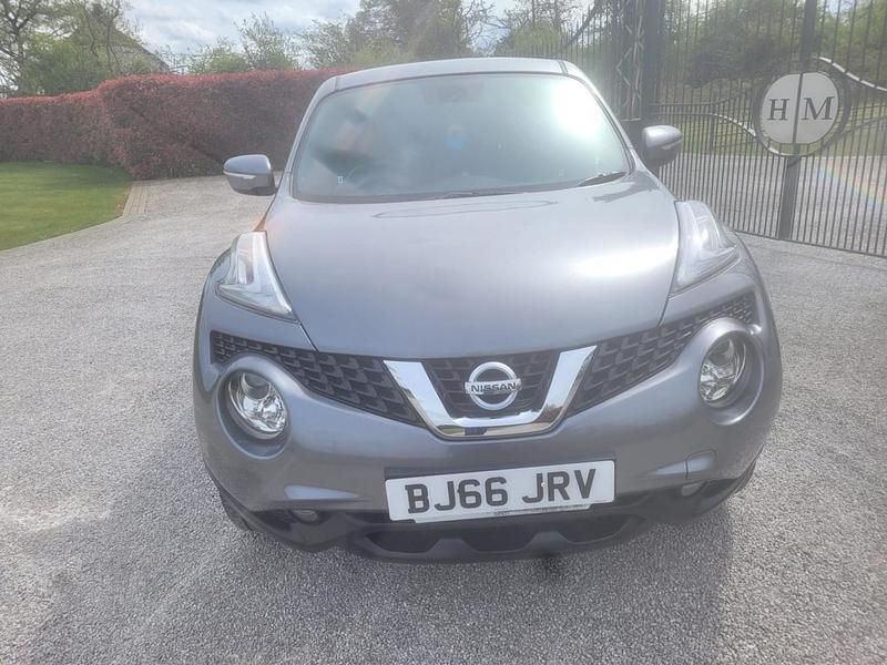 Grey Used 2016 Nissan Juke N-Connecta SUV | £6,995 (Fair price) - Image 1/4