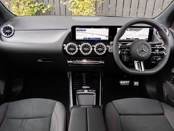Ny Mercedes B200 Executive 163 HK (119 kW) 2025 Svart Minibuss