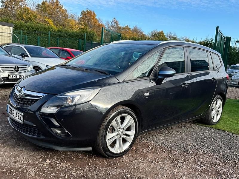 Used Vauxhall Zafira SRi 140 HP (102 kW) 2013 Black MPV