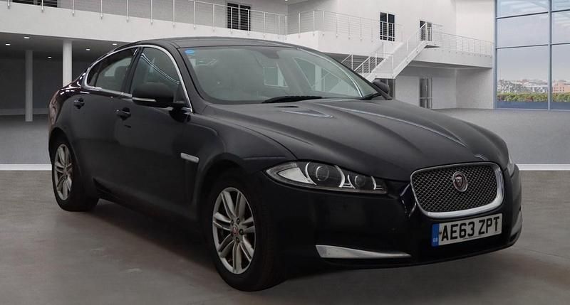 Used Jaguar XF Luxury 200 HP (147 kW) 2013 Black Sedan