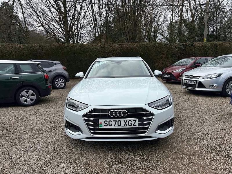 Used Audi A4 Sport 150 HP (110 kW) 2020 White Estate