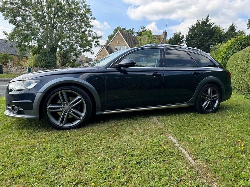 Blue Used 2013 Audi A6 Allroad Estate | £6,995 (Good price) - Image 1/4