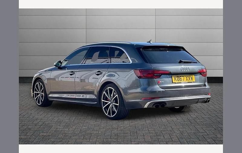 Used Audi S4 Comfort 354 HP (260 kW) 2018 Grey Estate
