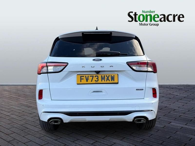 Used Ford Kuga ST-Line 190 HP (139 kW) 2023 White SUV