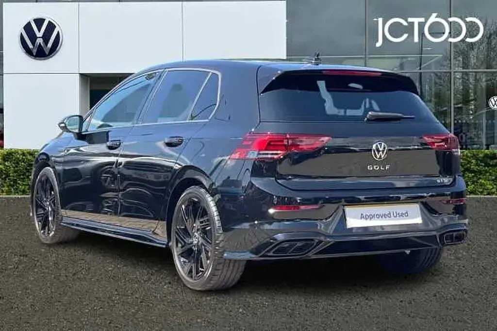 Used VW Golf VIII 150 HP (110 kW) 2024