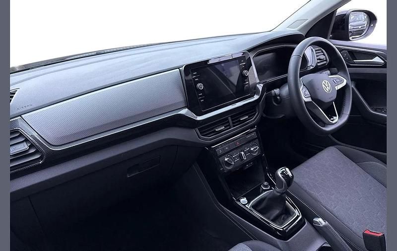 Used VW T-Cross Match 95 HP (69 kW) 2025 Black SUV