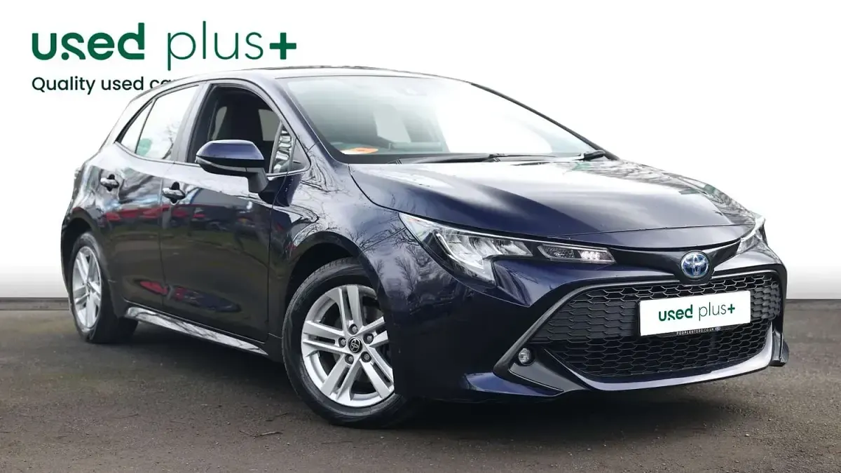 Used Toyota Corolla 2023 Blue Hatchback