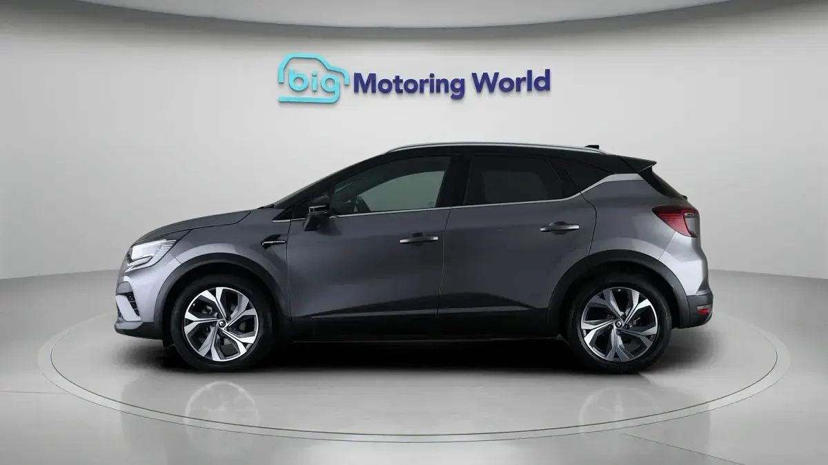 Second-hand Renault Captur RS Line 141 CP (103 kW) 2022 Gri SUV