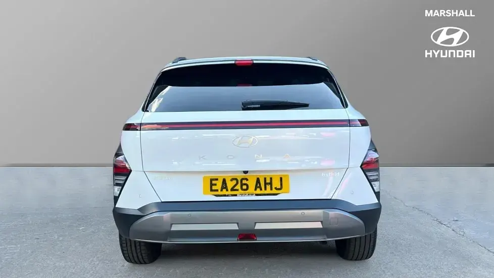 Used Hyundai Kona Ultimate 138 HP (101 kW) 2026 Atlas white SUV