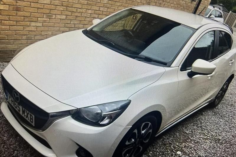 Used Mazda 2 Inclusive 90 HP (66 kW) 2015