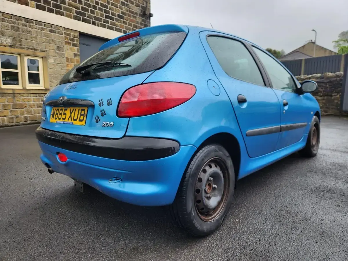 Gebraucht Peugeot 206 75 PS (55 kW) 2000 Blau Kleinwagen