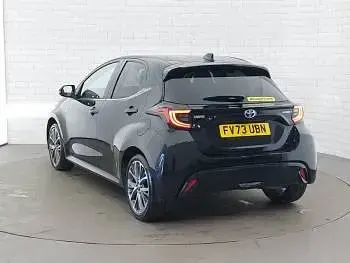 Used Toyota Yaris 116 HP (85 kW) 2023 Black Hatchback
