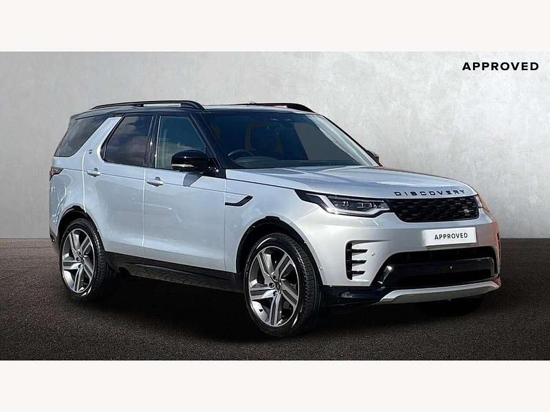 Hakuba silver Used 2023 Land Rover Discovery 5 HSE Dynamic SUV | £54,295 (Expensive) - Image 1/4