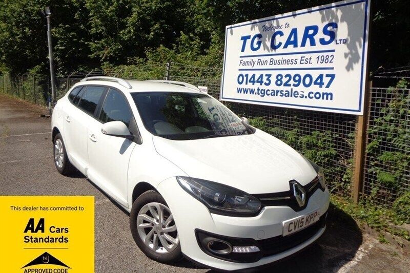 Used Renault Mégane III Expression+ 110 HP (80 kW) 2015 Estate