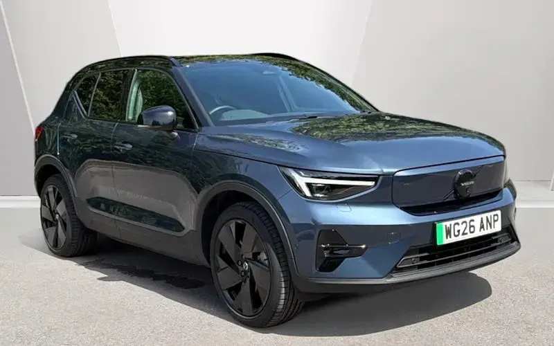 Używany Volvo EX40 Plus 185 kW (252 KM) 2026 SUV