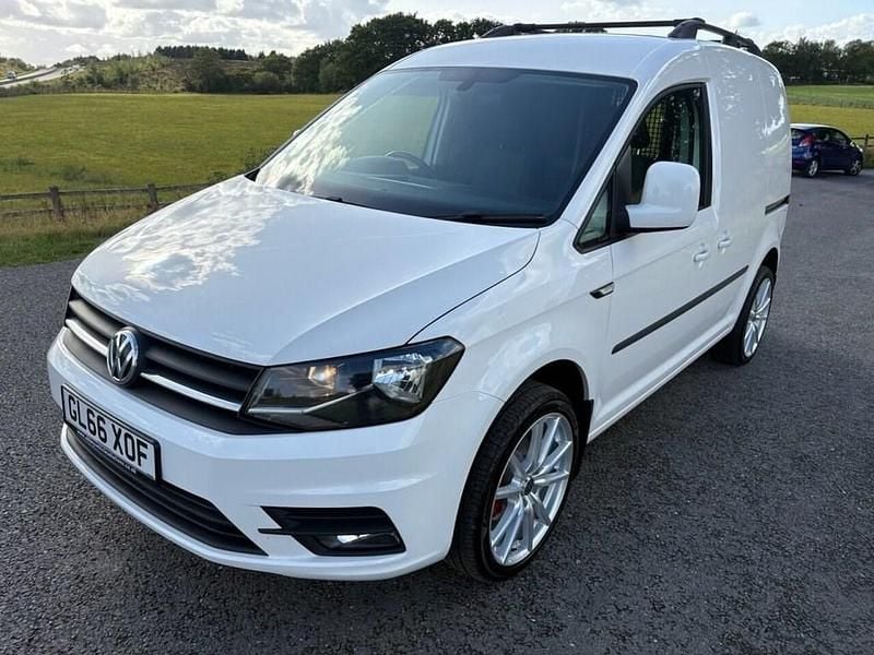 Used VW Caddy Highline 125 HP (91 kW) 2016 White MPV