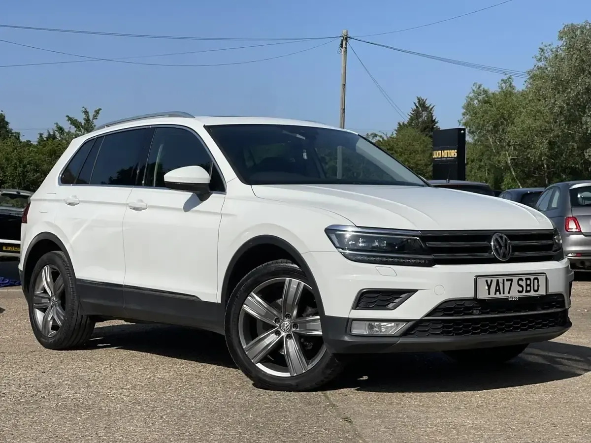 Used VW Tiguan SEL 150 HP (110 kW) 2017 White SUV